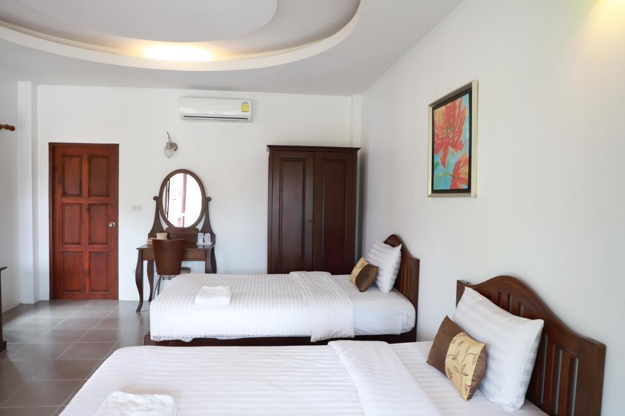 Waterside Resort Pran Buri Extérieur photo