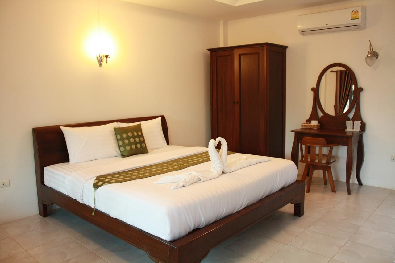 Waterside Resort Pran Buri Extérieur photo